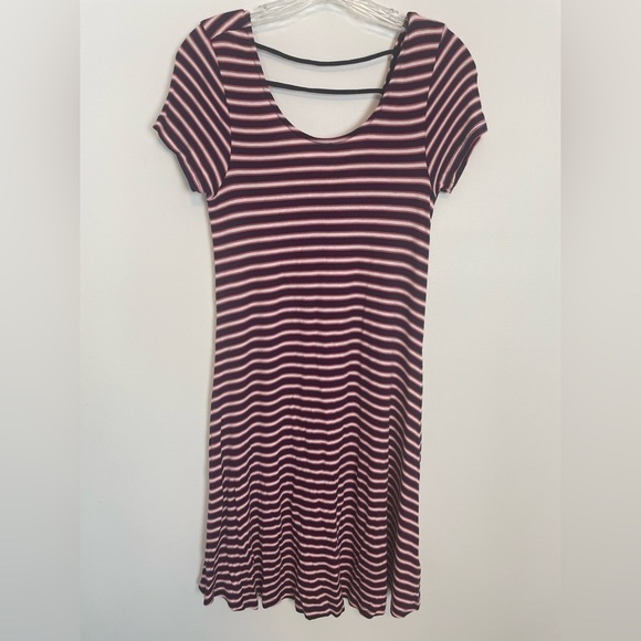 Pink Republic Stretchy Dress medium - Picture 1 of 4